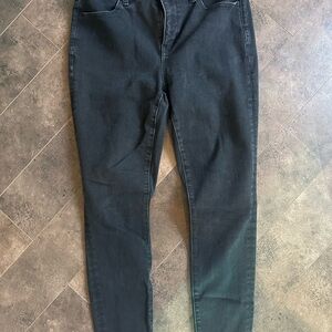 American Eagle Outfitters Black Skinny Jeans Stretchy Fit